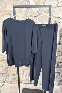 ZEITLOS Shirt oversized & Hose gerade m&auml;&szlig;ig weit sensitive Fabrik nachtblau