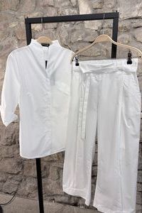 ZEITLOS Bluse & Hose 7/8 mit schönen Details BW white